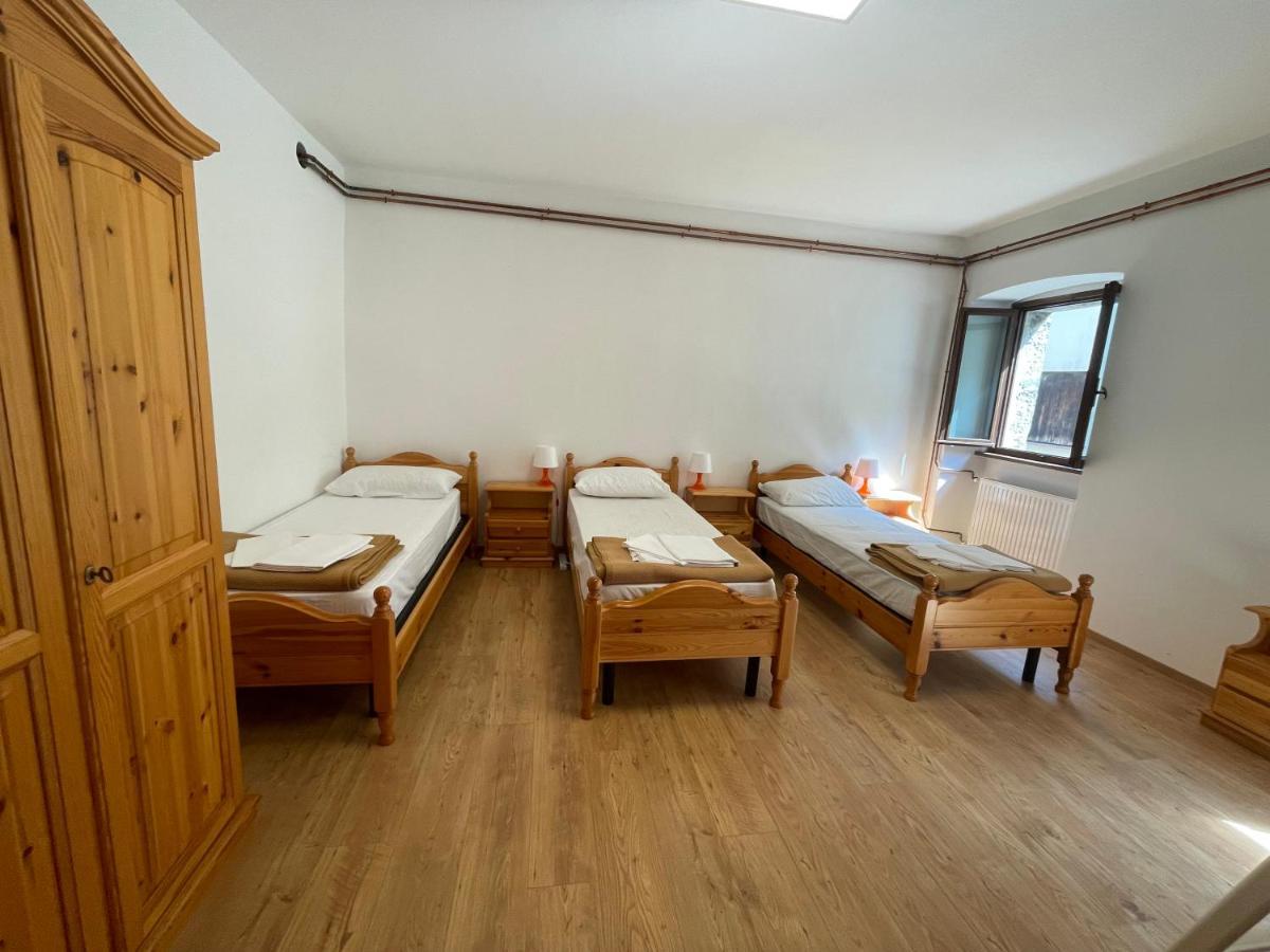 Casa Delle Giuggiole Hostel Dogna ภายนอก รูปภาพ
